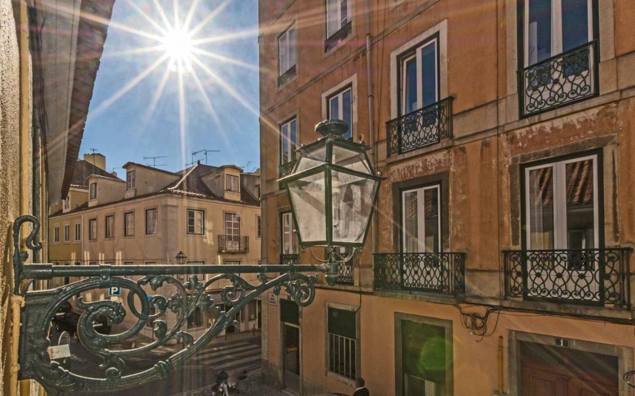 شقة Lisboa  في Live Like A Local @ Casa Da Esquina - Wifi & A/C المظهر الخارجي الصورة